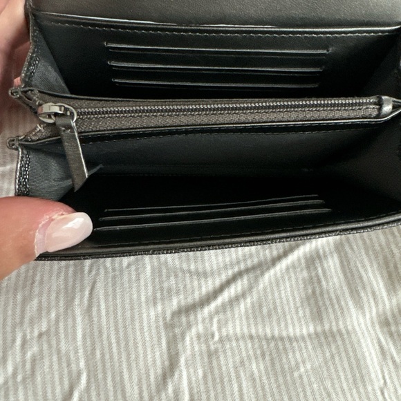 NWT Chanel Medium Flap Wallett - Picture 9 of 12